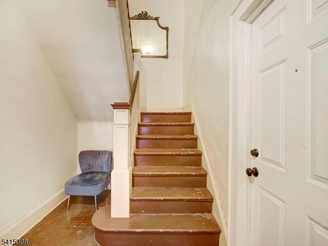 Building Photo - 97 La France Ave