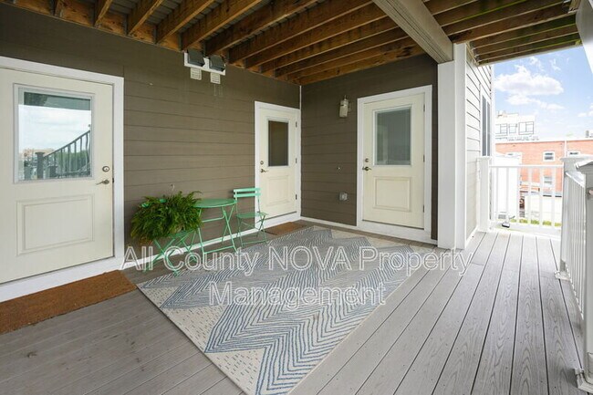 Building Photo - 3821 14th St NW