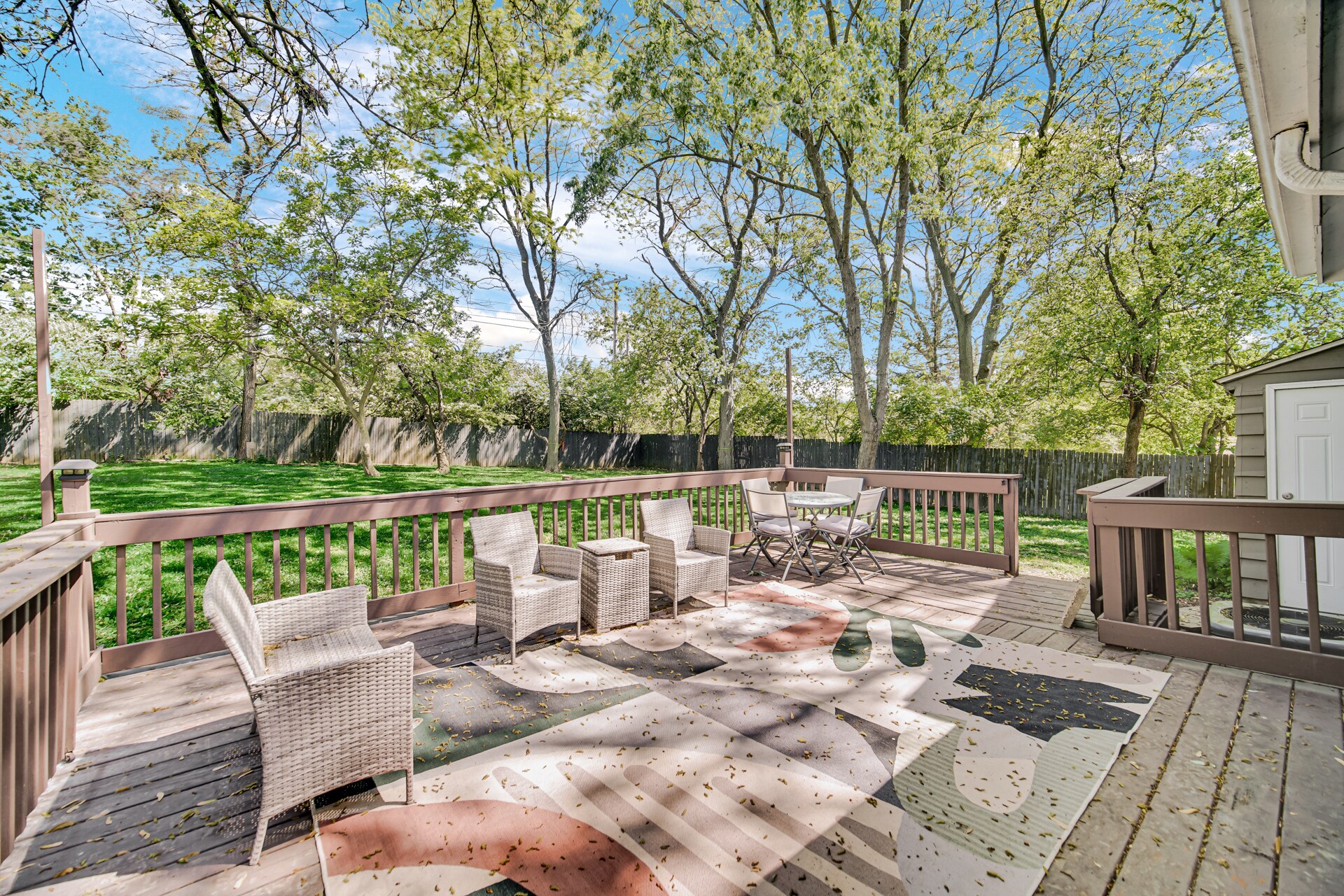 Building Photo - 22W362 Hackberry Dr