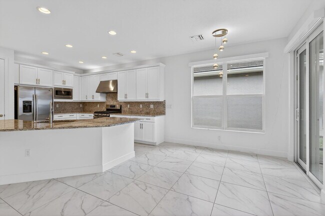 Building Photo - 11765 SW Poseidon Way