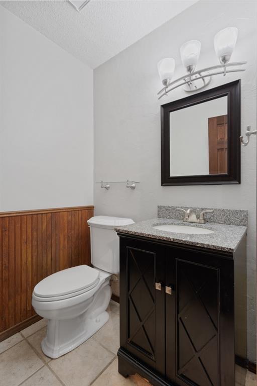 Building Photo - 8718 Coastal Dr