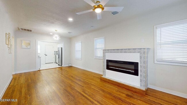 Building Photo - 3420 Harrison Ave