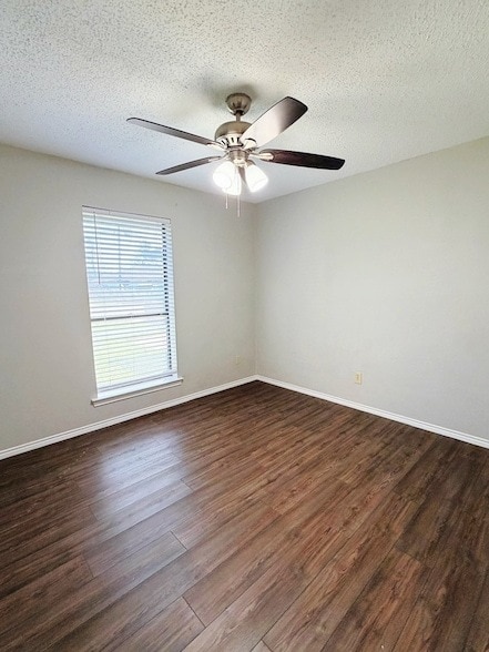 Building Photo - 607 Springtime Dr