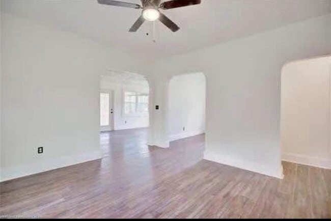 Building Photo - 1306 Osceola Ave