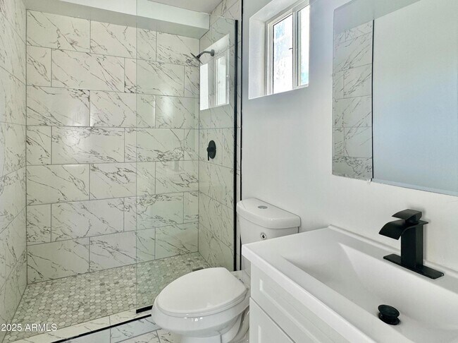 Building Photo - 3244 E Harvard St