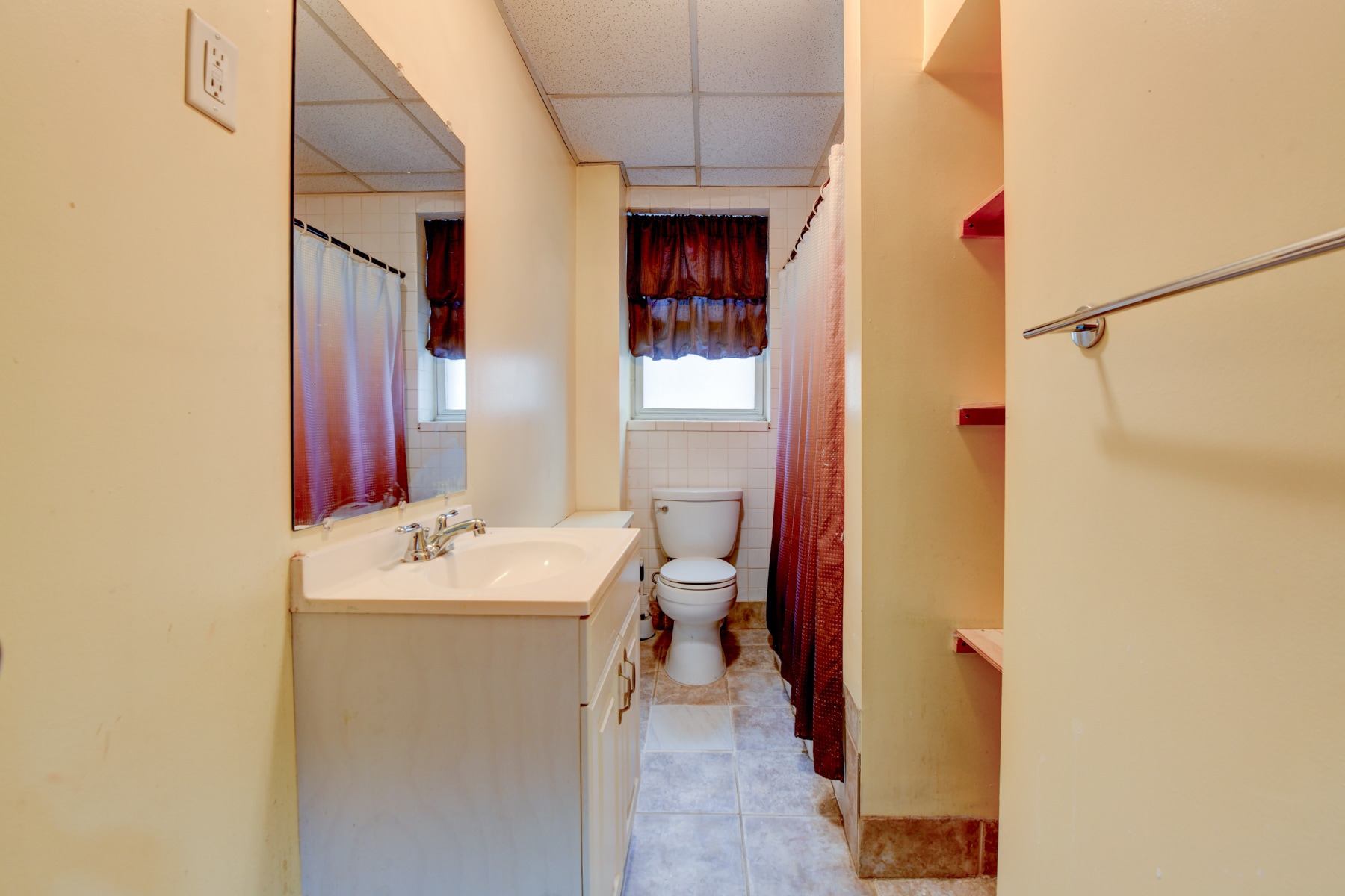 Building Photo - 71 Carmer Ave