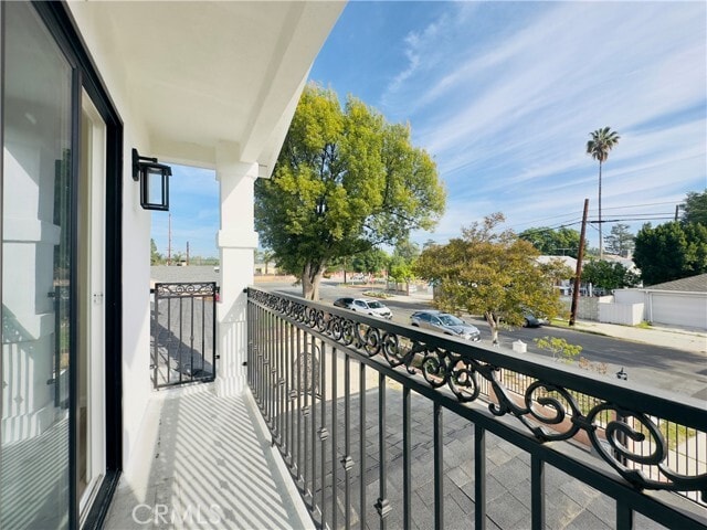 Building Photo - 8237 Jellico Ave