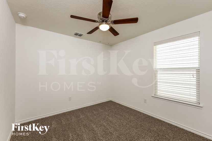 Building Photo - 15403 Daystar Pass