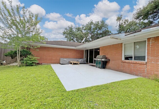 Building Photo - 3641 Deal St