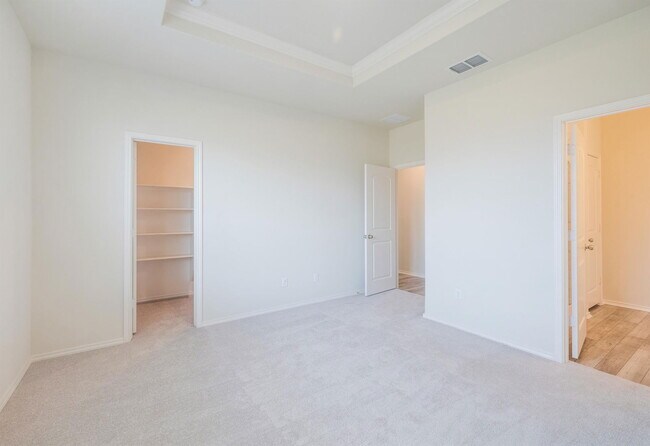 Building Photo - 181 Sugarberry Dr