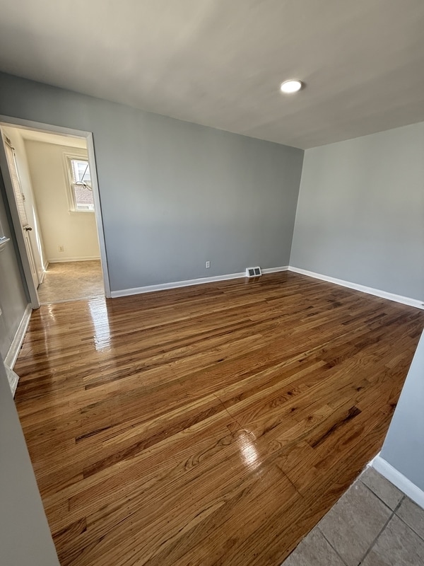 Building Photo - 8204 Woolston Ave