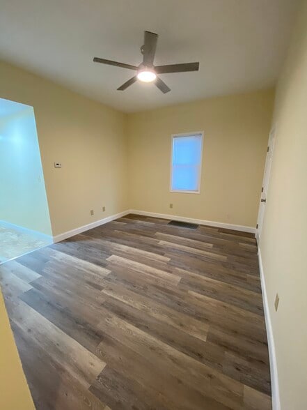 Building Photo - 1445 Hunter Ave