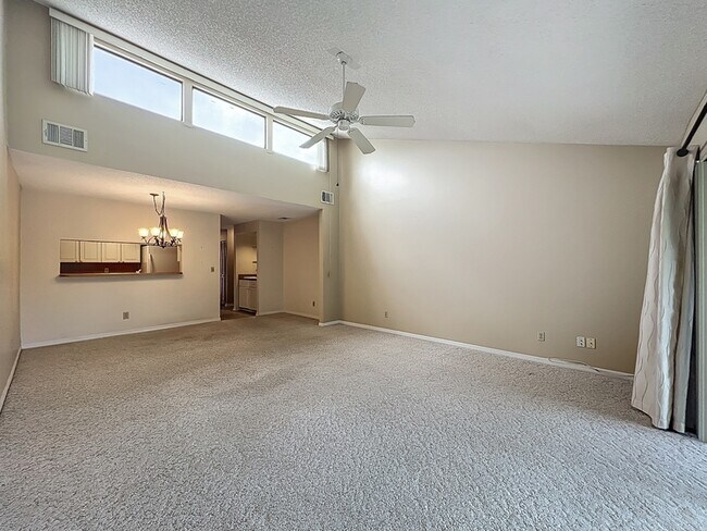 Building Photo - 330 Markley Ct