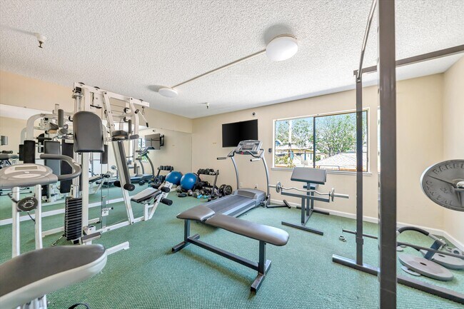 Building Photo - 240 N Bayshore Blvd