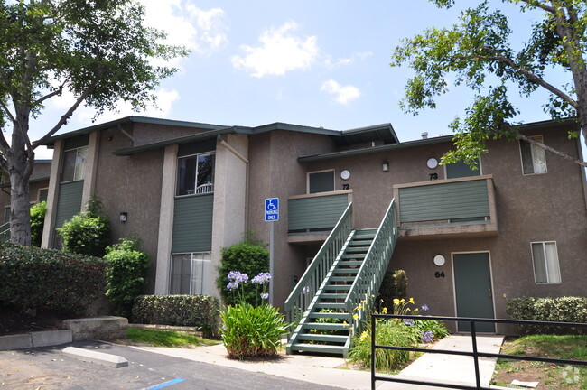 Building Photo - Rosewood Apartments