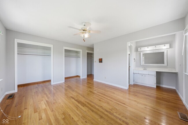 Building Photo - 1041 US-421