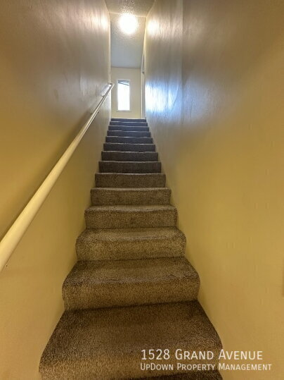 Building Photo - 1528 Grand Ave