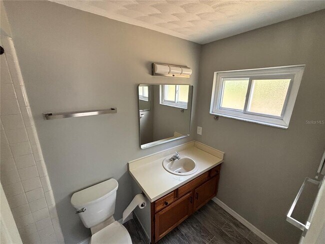 Building Photo - 1187 Malone Ct