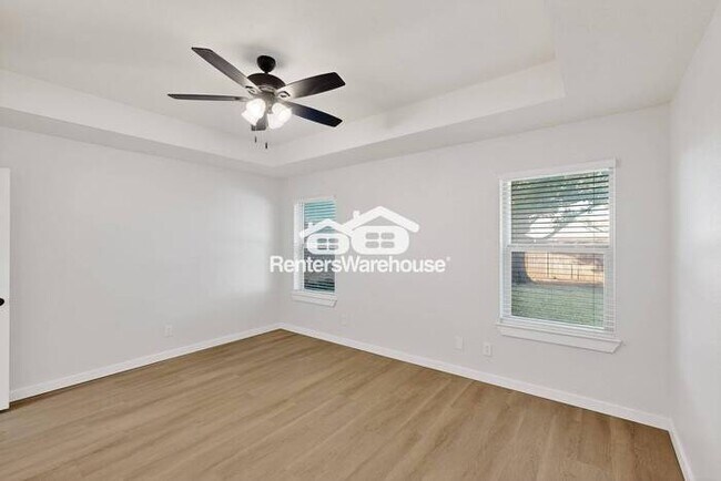 Building Photo - Completely Refreshed NRH Home Move IN Ready.