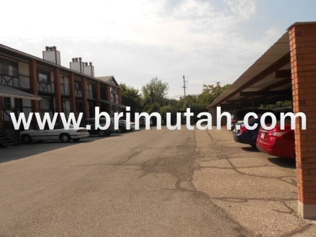 Building Photo - 1594 E 3300 S