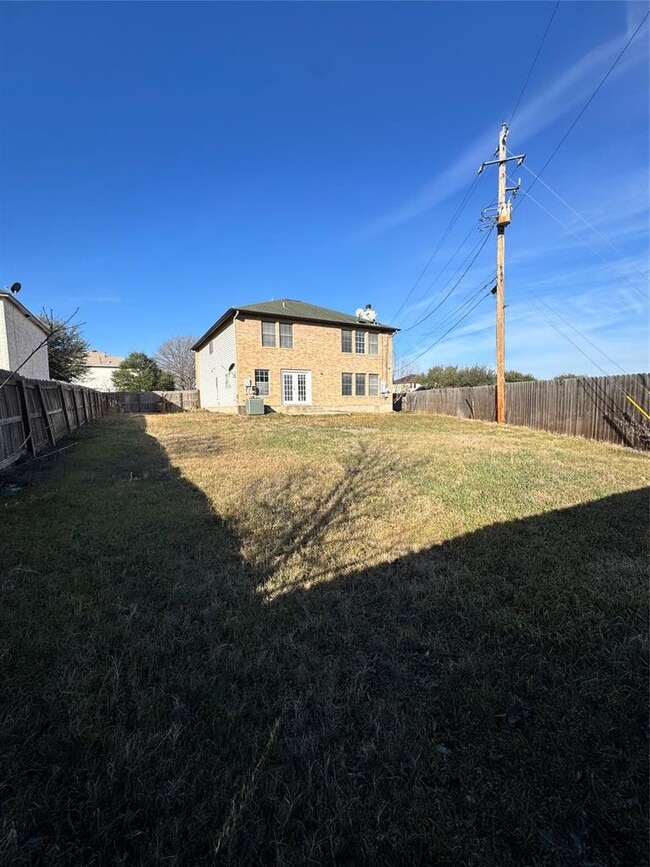 Building Photo - 7813 Marble Ridge Dr