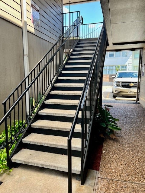 Building Photo - 606 Marshall St