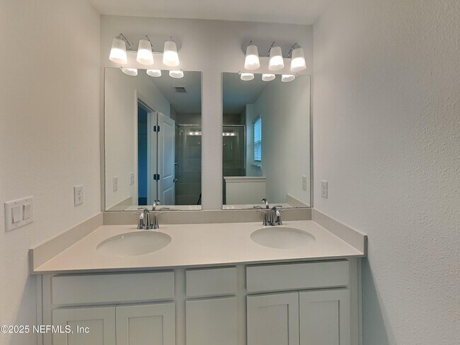 Building Photo - 2197 Windward Cay Ln
