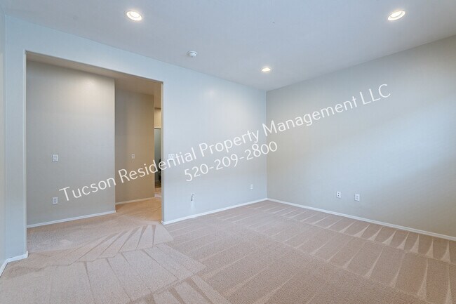 Building Photo - 505 East Calle Amura