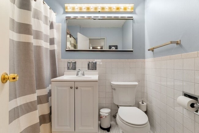 Building Photo - 151 Tremont St