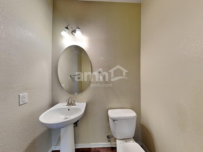 Building Photo - 25822 W Nancy Ln