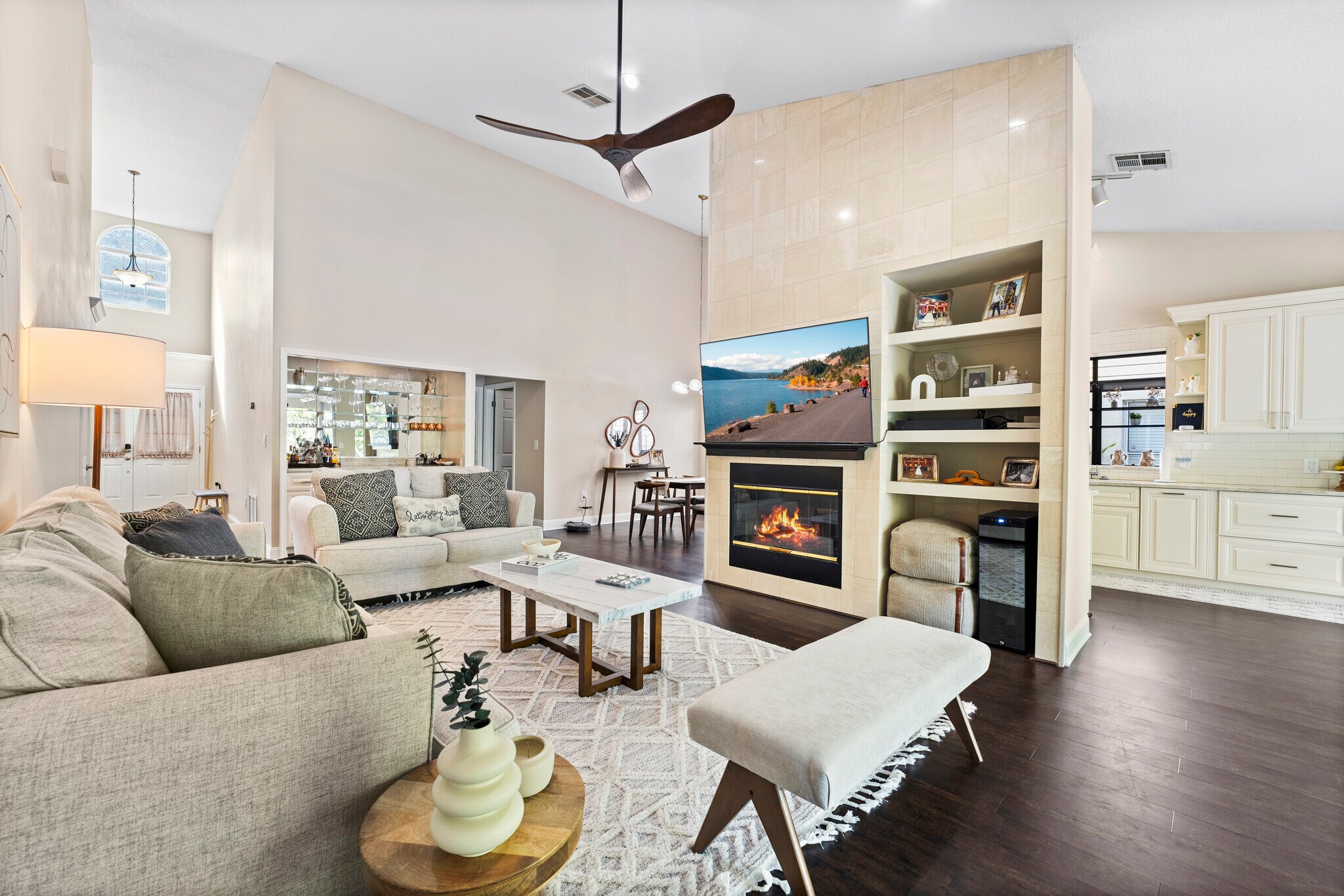 Building Photo - 3220 Tall Timber Dr