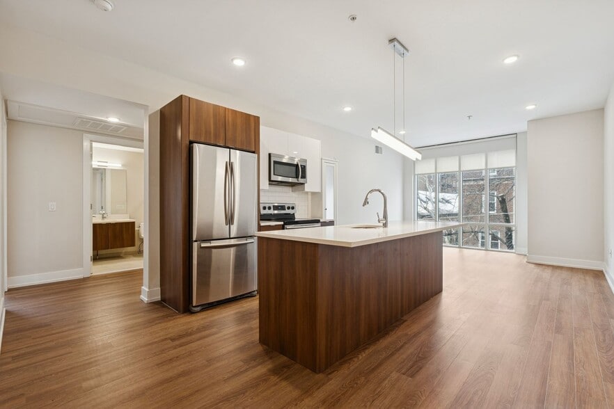 Interior Photo - Spruce Square