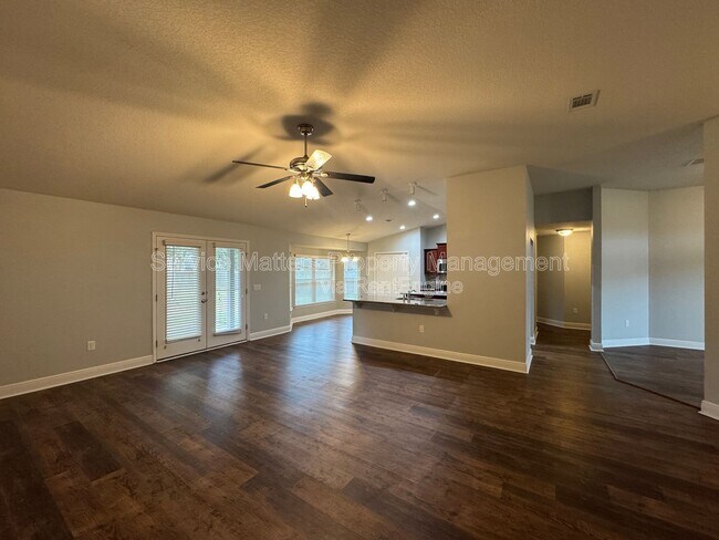 Building Photo - 5529 Cane Syrup Cir