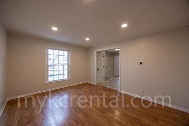 Building Photo - 12012 Ensley Ln