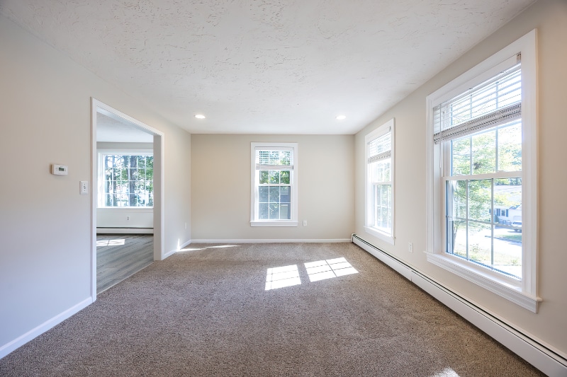 Building Photo - 12 Jillson Cir