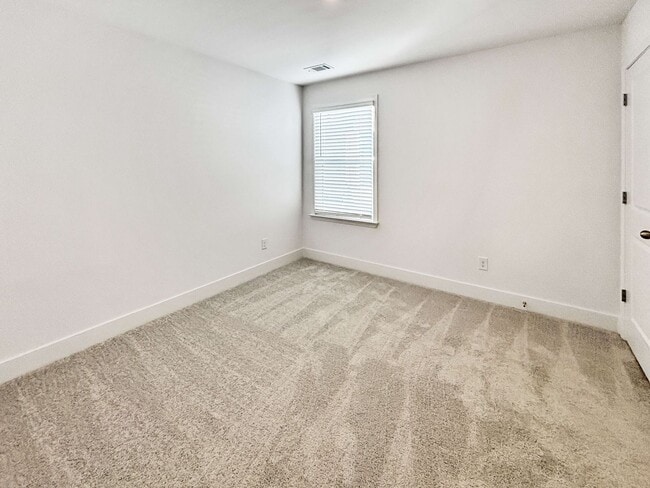 Building Photo - Brand New 4 BR/ 3.5 BA Home in Woodstock!