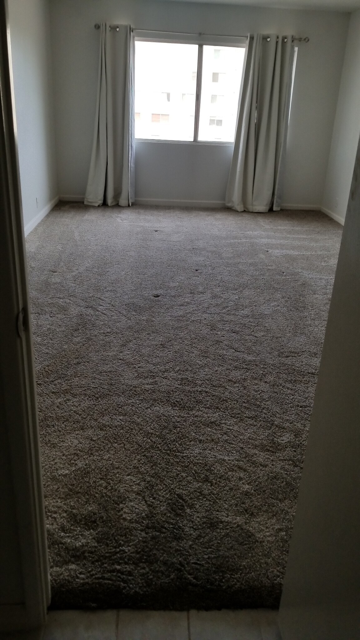 Building Photo - 7910 E Camelback Rd