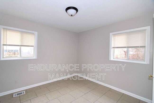 Building Photo - 4127 Melgrove Ave