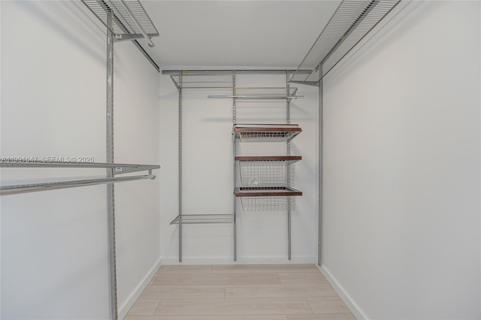 Building Photo - 450 Alton Rd