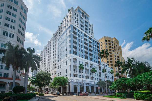 Building Photo - 255 Evernia St