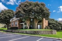 Building Photo - 13031 Pk Xing Dr