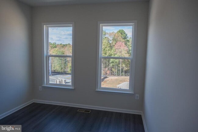 Building Photo - 238 Mainstream Dr