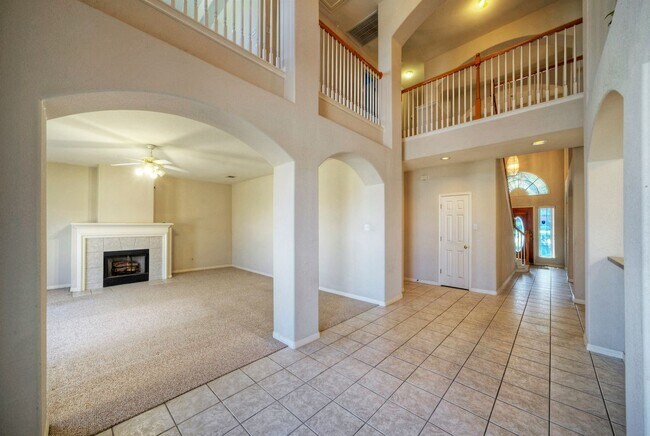 Building Photo - 601 Indian Run Dr