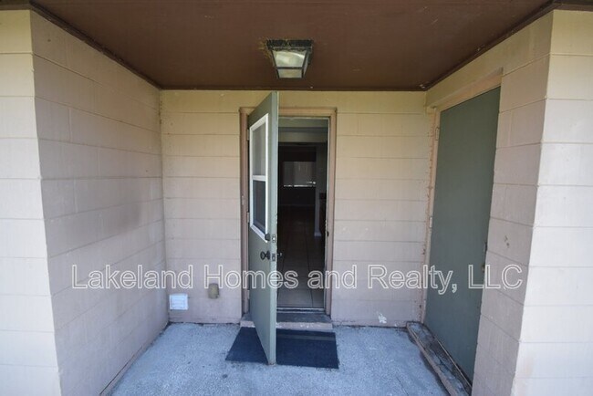 Building Photo - 2237 Bordeau Ct