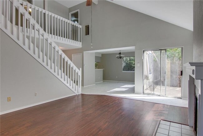 Building Photo - 6415 Jennings Dr