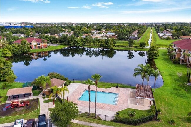 Building Photo - 5550 Pga Blvd