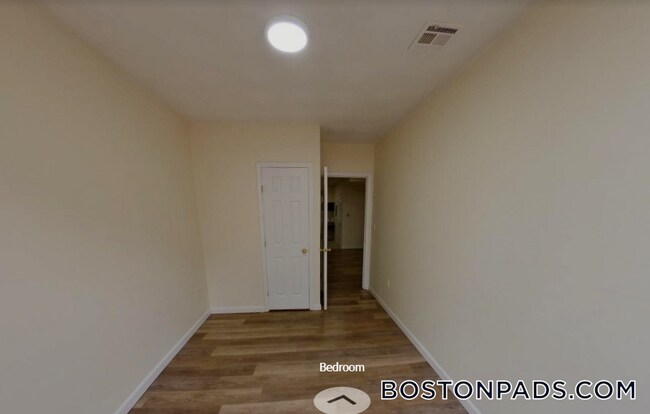 Building Photo - 81 Essex St