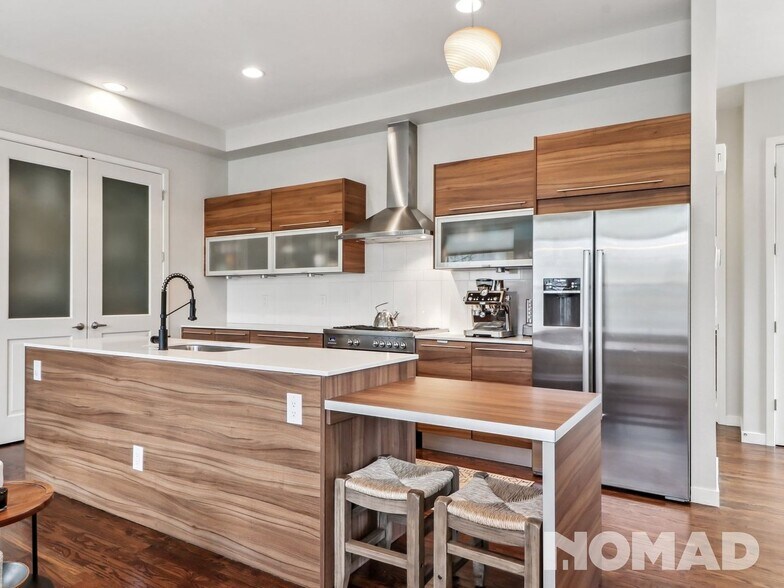 Building Photo - 3145 Vallejo St