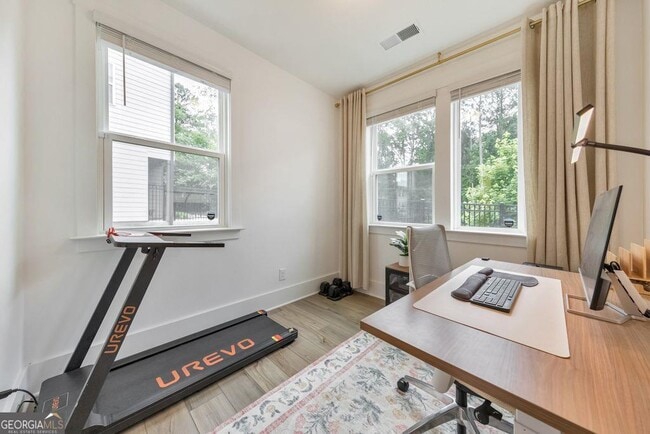 Building Photo - 1521 Layton Ln NW