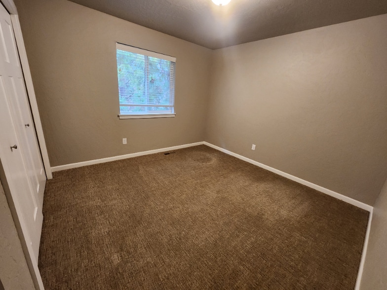 Building Photo - 4313 N Centennial Ln